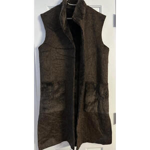 NWT Made in France Women Faux Fur Long Vest Open Front Split Side Lark Maroon M